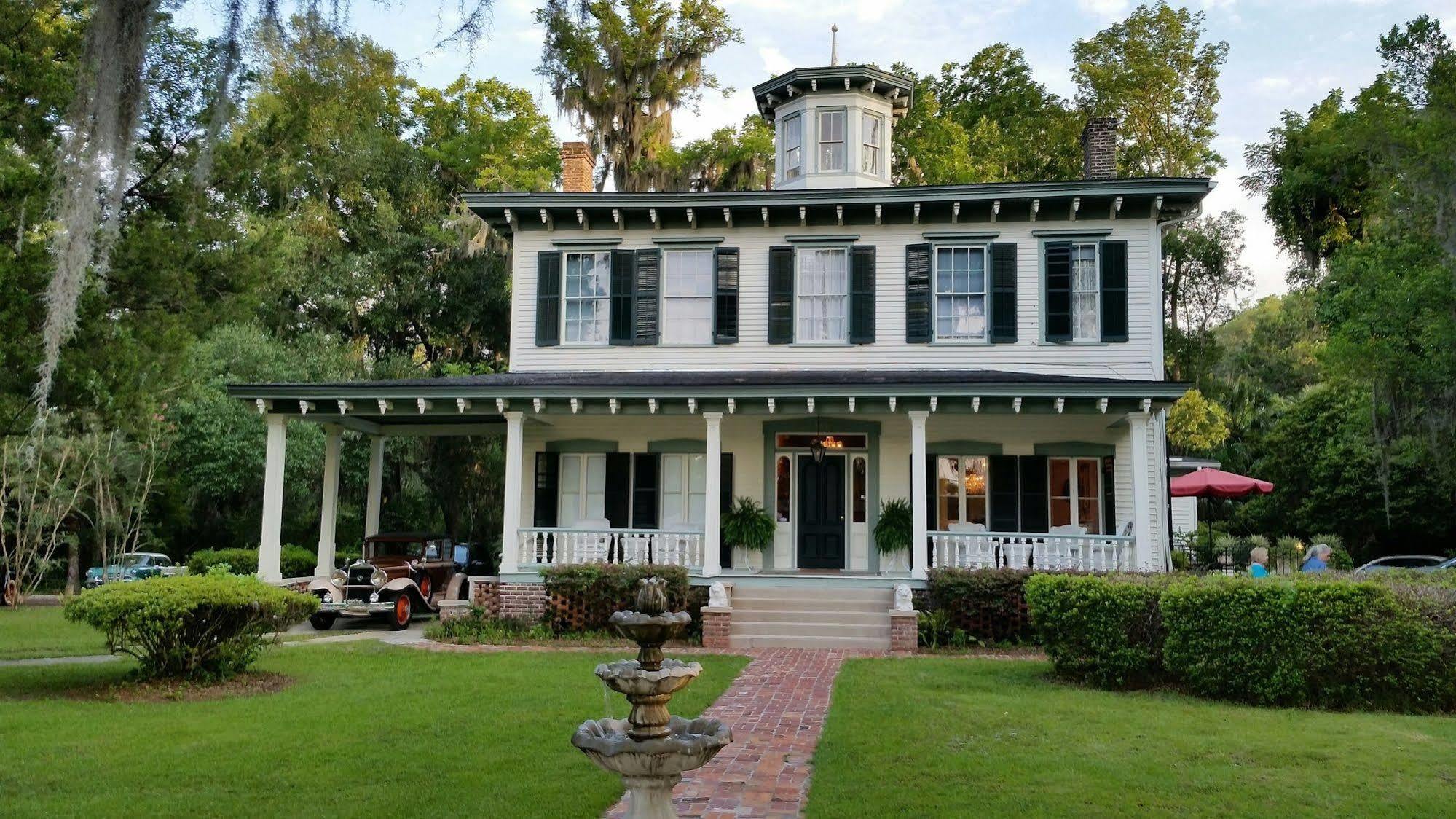 1872 Denham Inn 몬티첼로 외부 사진